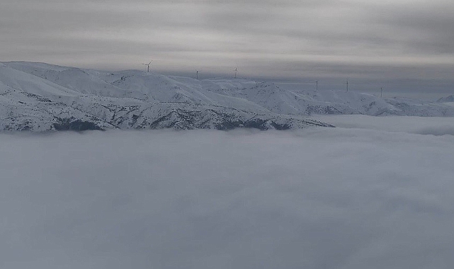 Bitlis’te sislerin kapladığı muhteşem manzara