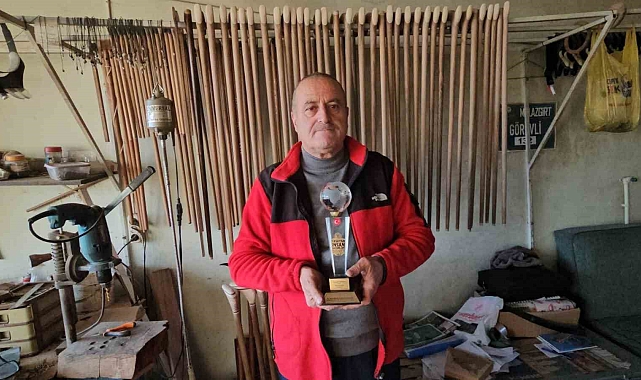 'Yaşayan İnsan Hazinesi': Baston ustası Cumali Birol