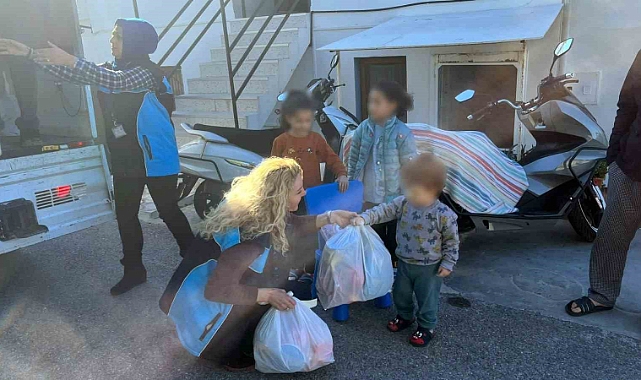 Bodrum Belediyesi’nden çocuklara oyuncak