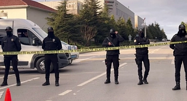 Bomba izlenimi verdiği düzenek ve silahlarla 9 fabrika çalışanı rehin almıştı: "Pişmanım"