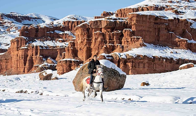 Burası Colorado değil Erzurum: İşte kırmızının beyaz ile buluştuğu yer