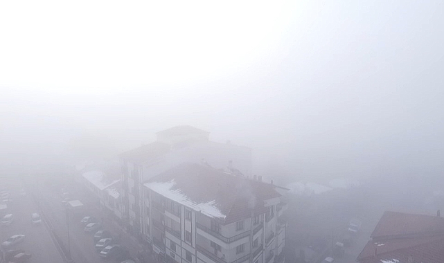 Çekerek’te sabahın erken saatlerinde sis etkili oldu