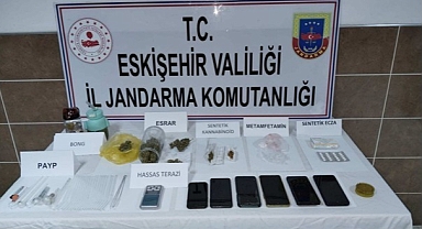 Çifteler ve Beylikova’da uyuşturucu operasyonu