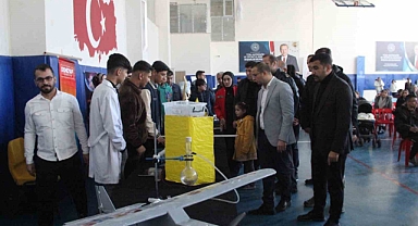 Cizre’de öğrencilerin eserleri proje şenliğinde sergilendi