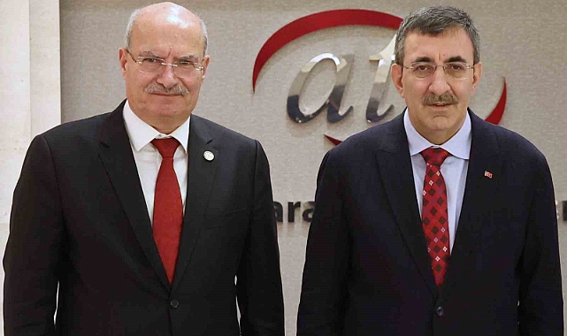 Cumhurbaşkanı Yardımcısı Yılmaz’dan ATO’ya ziyaret