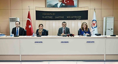 Denizli Büyükşehirden köyüne dönene 5 gebe düve