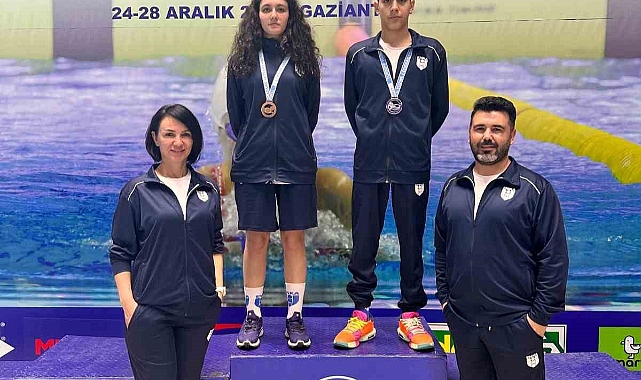 Denizlili yüzmeciler yılın son şampiyonasından gururla döndü