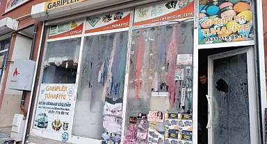 Diyadin’de iş yerlerinin camları buz tuttu