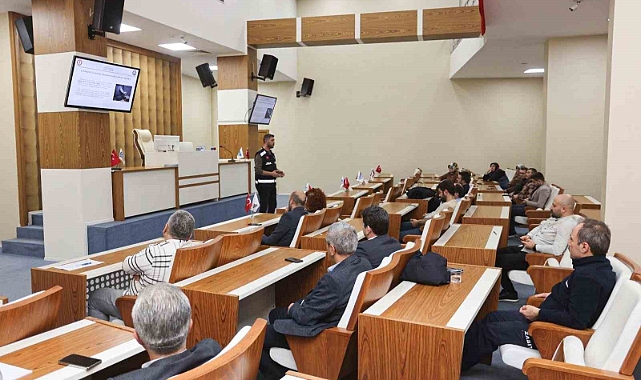 Dolandırıcılara Karşı Güvende Kalma Eğitimi