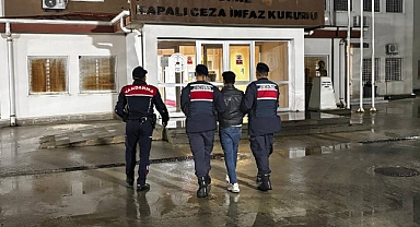 Düzensiz göçmenlerle yakalanan organizatör tutuklandı
