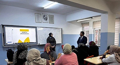 Eleşkirt’te velilere Türkiye Yüzyılı Maarif Modeli semineri verildi