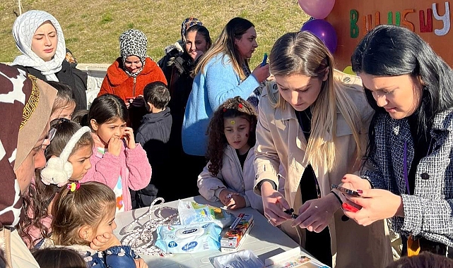 Emet’te Çocuk Şenliği