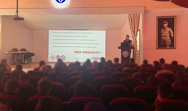 Erzincan Emniyeti'nden siber güvenlik eğitimi
