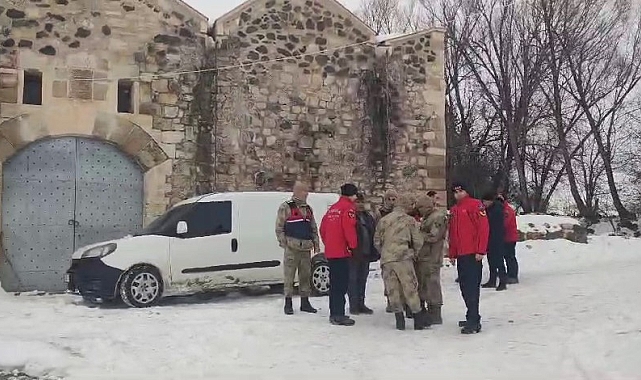 Erzurum'da kayıp öğretmeni arama çalışmalarına başlandı