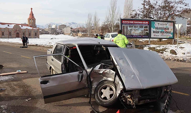 Erzurum'da trafik kazası: 4 yaralı