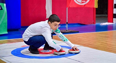 Fatih’te engelliler engel tanımadan eğlendi