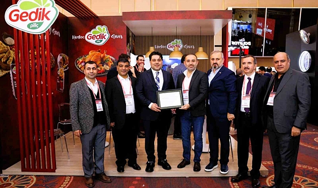 Gedik Piliç standı YERELİST 2024’te İstanbul PERDER üyelerinden büyük ilgi gördü