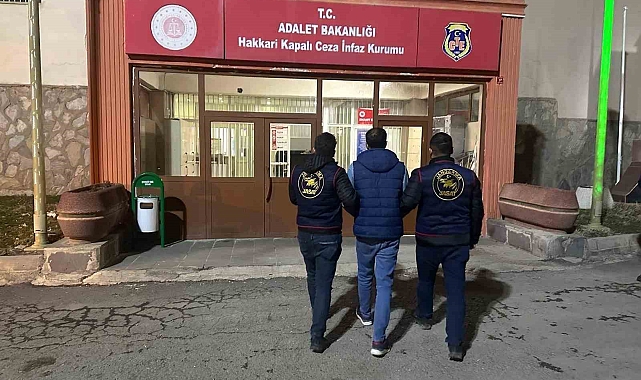 Hakkari'de çeşitli suçlardan aranan bin 445 kişi yakalandı