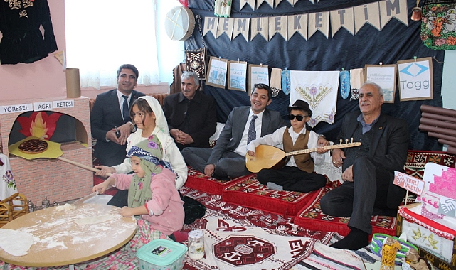 Hamur’da Yerli Malı Haftası Programı Düzenlendi