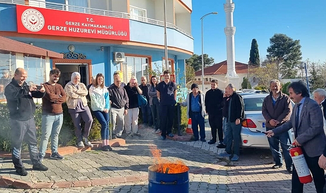 Huzurevinde yangından korunma ve yangına müdahale eğitimi