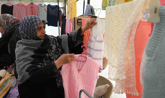 Iğdır'da kadınlar ürettiklerini Kadın Emek Pazarı'nda satarak ev ekonomisine destek oluyor