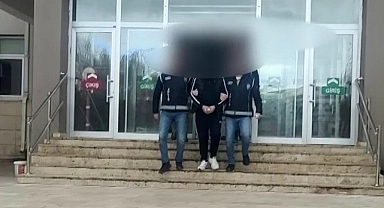 İki göçmen kaçakçısı tutuklandı