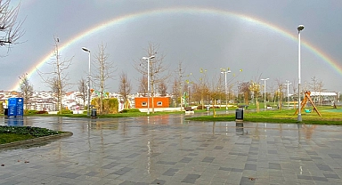 İstanbul’da gökkuşağı manzarası mest etti