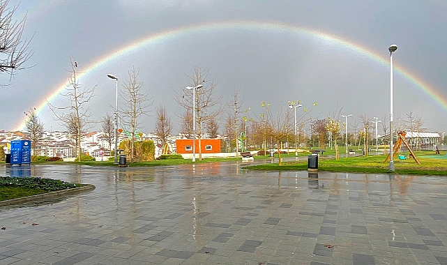 İstanbul’da gökkuşağı manzarası mest etti