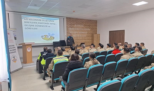 Jandarma personeline temel arıcılık semineri verildi