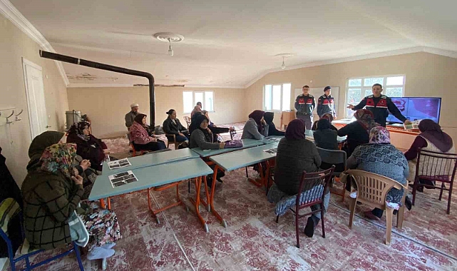 Jandarmadan ‘En İyi Narkotik Polisi Anne’ semineri