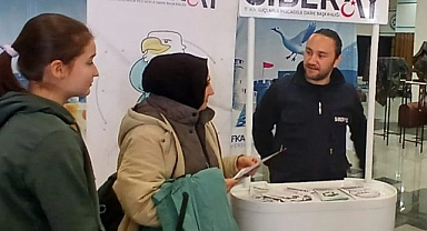 Kars’ta bin 80 öğrenciye siber suçlar anlatıldı