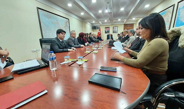 Kars’ta kadına şiddetle mücadele masaya yatırıldı