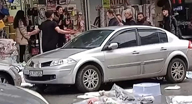 Kasiyerle tartıştı, bıçakla iş yerini basıp 2 kişiyi yaraladı