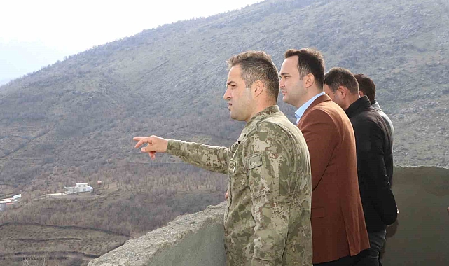 Kaymakam Demirci sınır duvarını inceledi