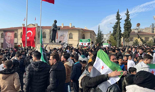 Kilis’te Suriyeliler kutlama yaptı