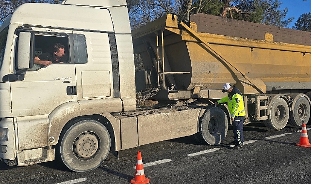 Kırklareli’nde trafik denetimi: 100 araç trafikten men edildi