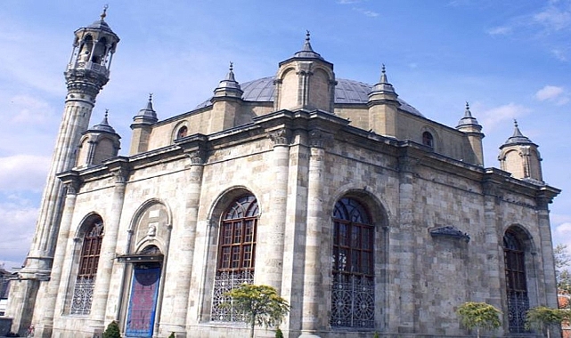 Konya'da gezilecek yerler: Aziziye Camii