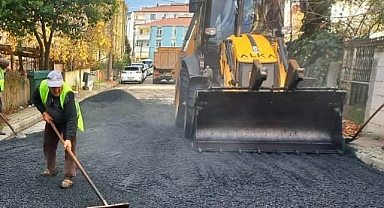 Körfez’de yollara bakım ve onarım çalışması yapılıyor