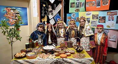 Kuşadası’nda ‘Yerli Malı Haftası’nda’ öğrencilerden renkli etkinlik