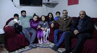 Malatya’da yaşayan Suriye uyruklu Elmalı ailesi rejimin çökmesini sevinçle karşıladı