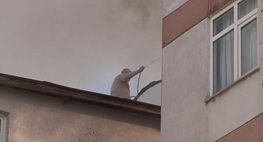 Maltepe’de alevler metrelerce yükseldi, vatandaşlar hortumla müdahale etti