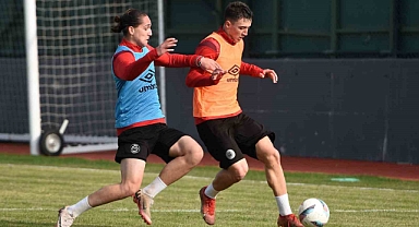 Manisa FK kupa mesaisine başladı