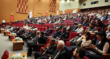 Mehmet Akif Ersoy’a Talas’ta vefa