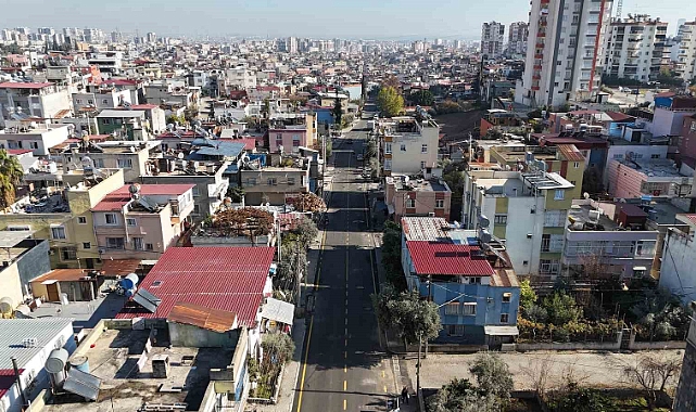 Mersin’de asfalt çalışmaları sürüyor