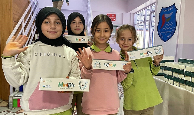 Miniklere ağız ve diş sağlığı eğitimi