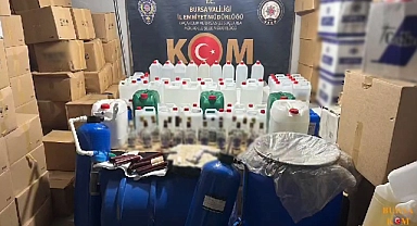 Ölüm saçan şüphelilere yönelik operasyon: 7 kişi tutuklandı, 4 bin 735 litre sahte içki ele geçirildi