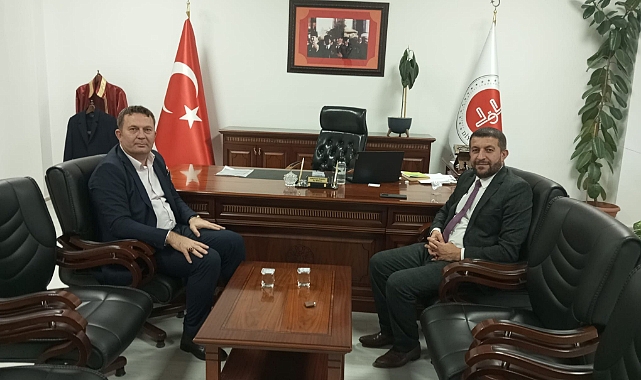 Patnos Kızılay Şube Müdüründen  İlçe Müftüsü Kamalaya Ziyaret