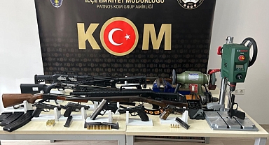 Patnos'ta silah ticareti operasyonu: 16 gözaltı (Videolu Haber)