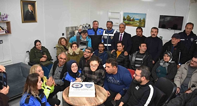 Polisler söyledi, özel vatandaşlar oynadı