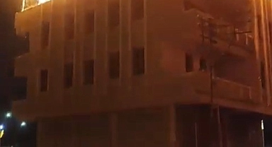 Şanlıurfa’da metruk binada yangın paniği